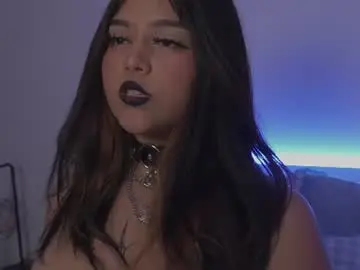 Val_luv  live sex cam
