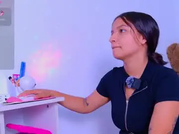 Whitneyparker1  live sex cam