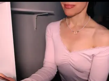 Berry2024  live sex cam