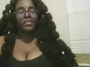 Blackqueennie  live sex cam