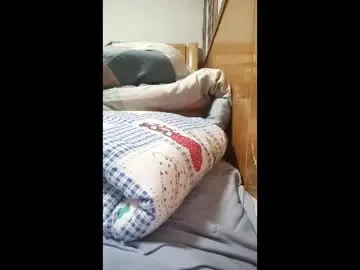 Carrotly123  live sex cam