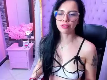 Chloe_crysstal  live sex cam