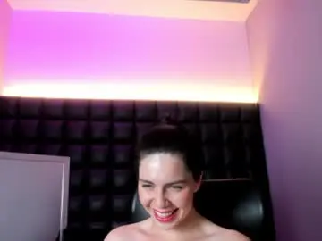 Chloe_crysstal  live sex cam