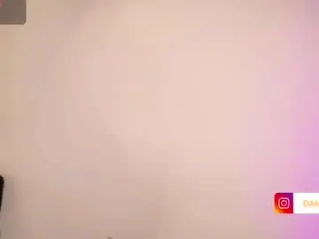 Dannawells  live sex cam