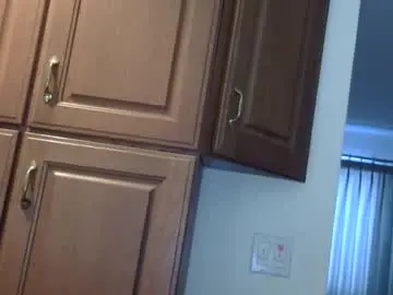 Heatwavee  live sex cam