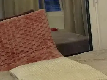 Juicymisha  live sex cam