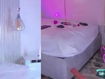 Kiarabyte  live sex cam