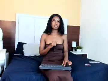 Kiaragh_  live sex cam