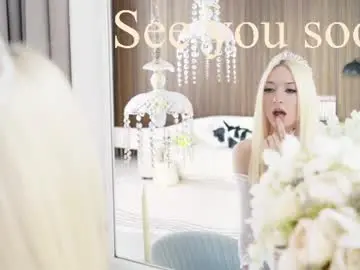 Lessyluiz  live sex cam