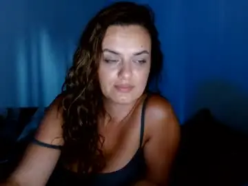 Lyaadavis  live sex cam