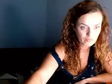 Lyaadavis  live sex cam