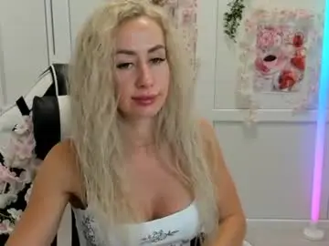Marilyndreamm  live sex cam