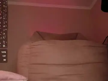 Milky_way_rrr  live sex cam
