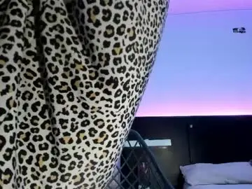 Miss_sofyy  live sex cam