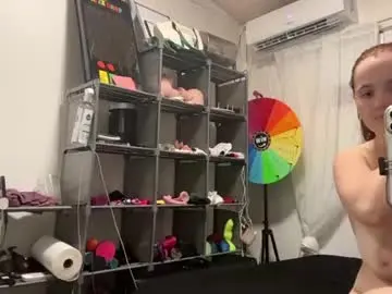 Redeviee  live sex cam