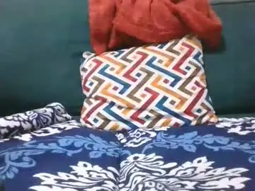 Sarah_haggai  live sex cam