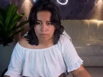 Sweet_cam_tx  live sex cam