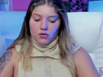 Alaia_greyy  live sex cam