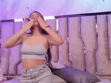 Bella_sm  live sex cam