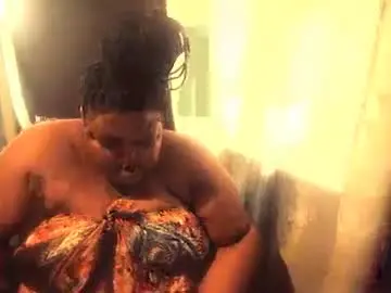 Bigblackmamma  live sex cam