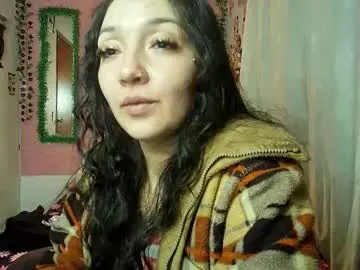 Callme_lolas  live sex cam