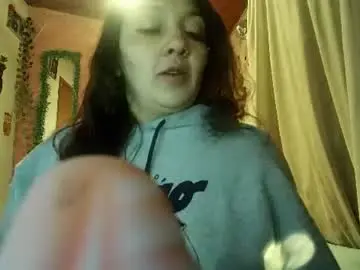 Callme_lolas  live sex cam