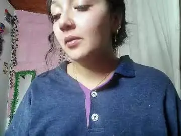 Callme_lolas  live sex cam