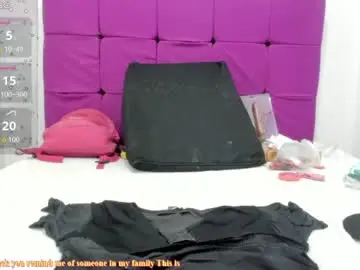 Crystal_butterfly1  live sex cam