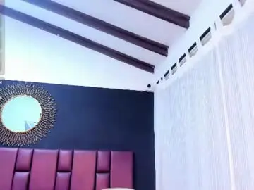 Elisabethmassey  live sex cam