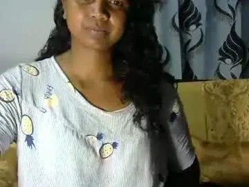 Juicy_pretty  live sex cam