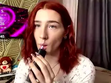 Katricetkacik  live sex cam