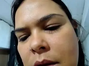 Nattasha_foxx  live sex cam