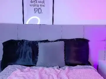 Nicole_saint  live sex cam