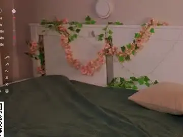 Rebeccamontgomery  live sex cam