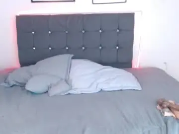 Selena_hotmilf  live sex cam