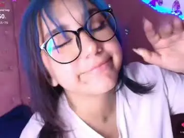 Sophievv  live sex cam