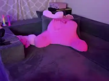 Sundaemoon69  live sex cam