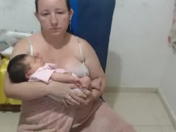 Yohis_kiut25  live sex cam