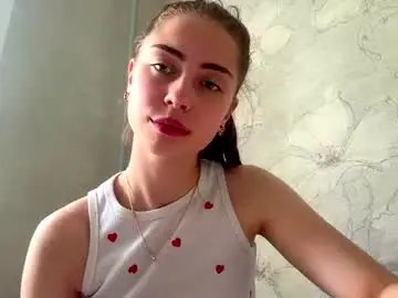 Yvonnepfluger  live sex cam