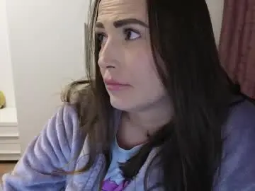 Beyoncedoll  live sex cam