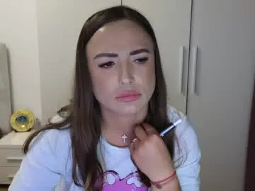 Beyoncedoll  live sex cam