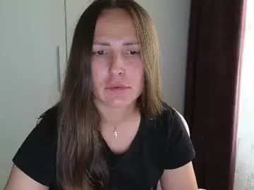 Beyoncedoll  live sex cam