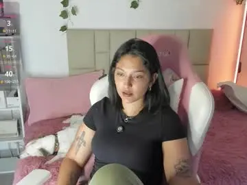 Cutie_nessa  live sex cam