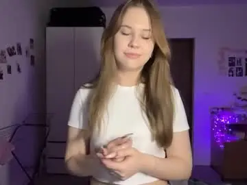 Kaylawulfing  live sex cam