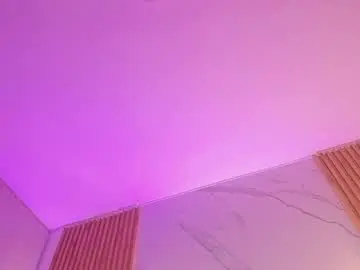 Kylie_jones6  live sex cam