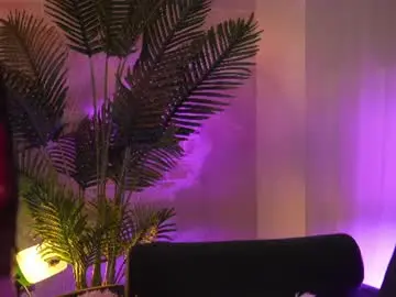 Kyliekroft_  live sex cam