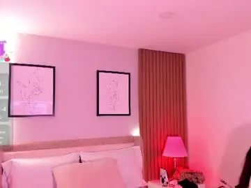 Lorraine_williams_  live sex cam