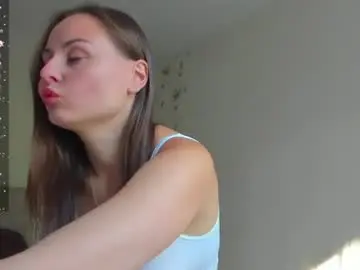 Marrymiles  live sex cam