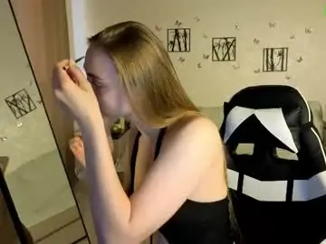 Miss_emily19  live sex cam