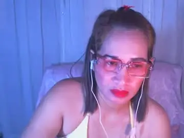 Naughtyhotanarose  live sex cam